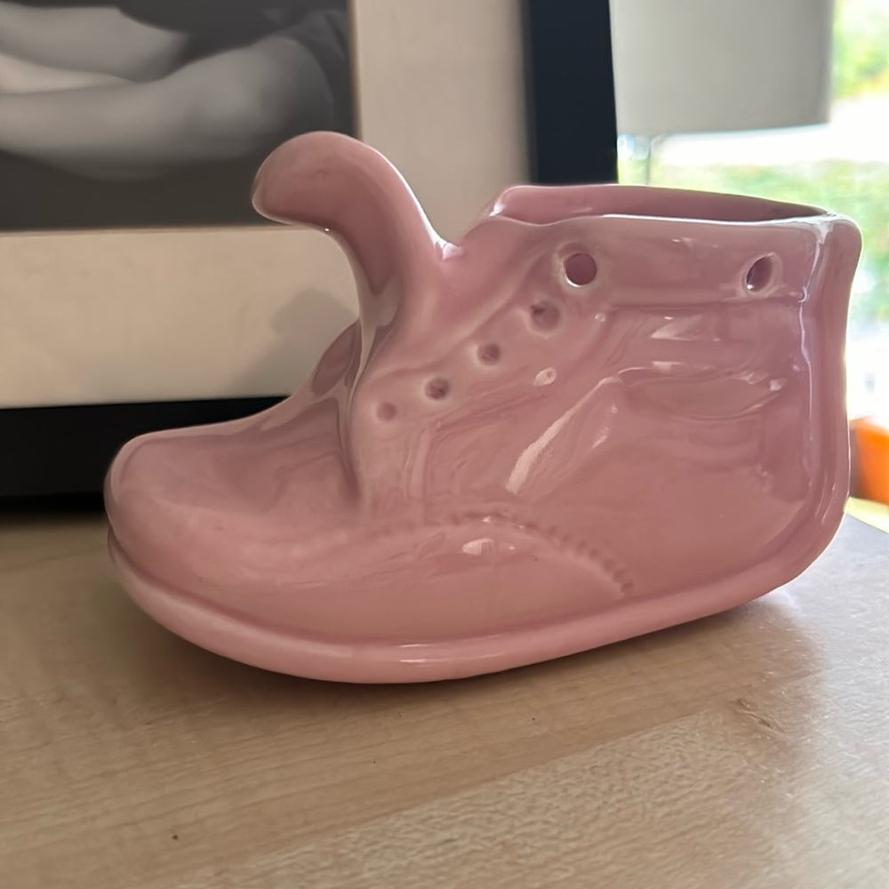Vintage shoe planter
